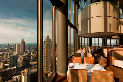 The Westin Peachtree Plaza, Atlanta - Hotel in Atlanta