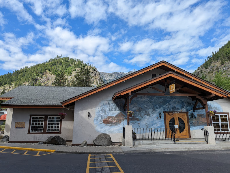 Alpine Spa at Icicle Village Resort - Spa in Leavenworth