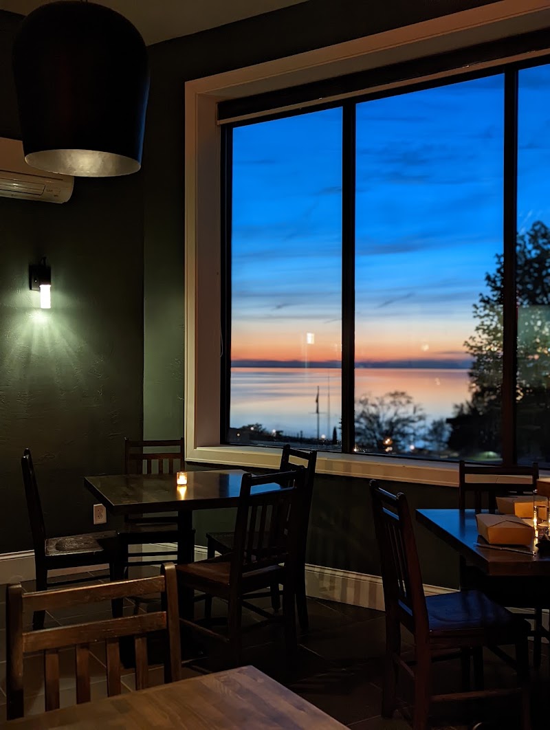 Mezzanine - Restaurant in Egg Harbor