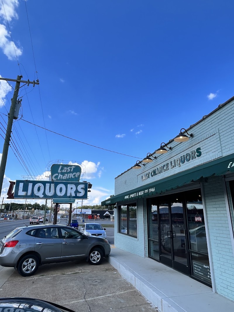 Last Chance Liquors - Liquor store in Nashville