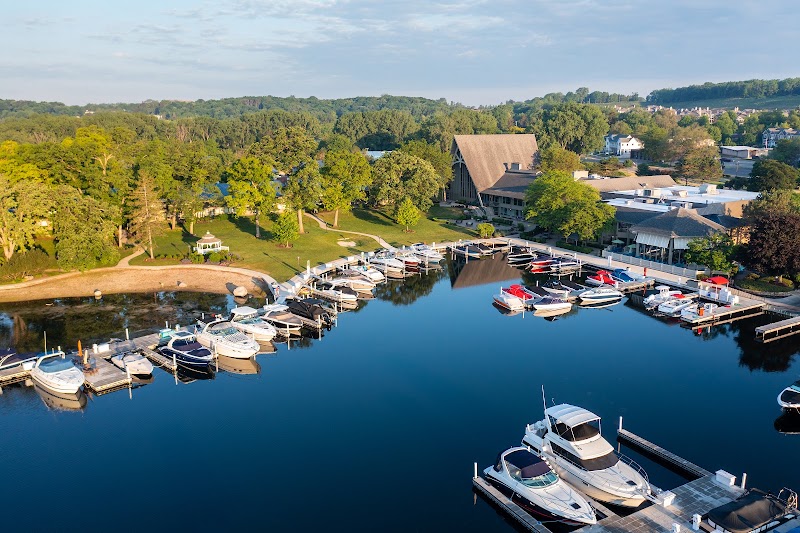 The Abbey Resort & Avani Spa - Resort hotel in Fontana-On-Geneva Lake