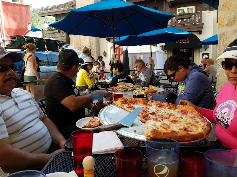 Vail Blue Moose Pizza