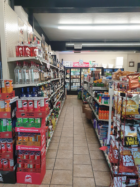Baileys 57 - Gas station in Baileys Harbor