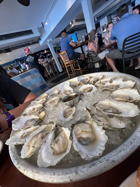 G&B Oyster Bar