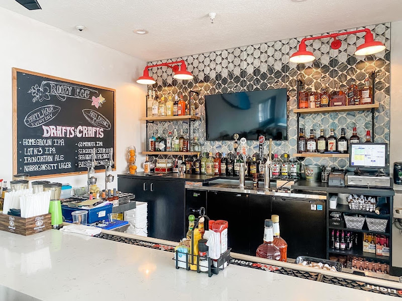 Boozy Egg Tiki Bar - Tiki bar in Ocean City