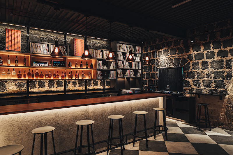 EP bar