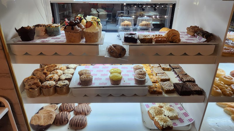Candy Cake Breakfast and Dessert - Restaurant in Centro