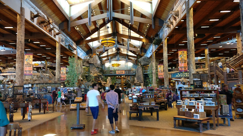 The Shops At Northfield