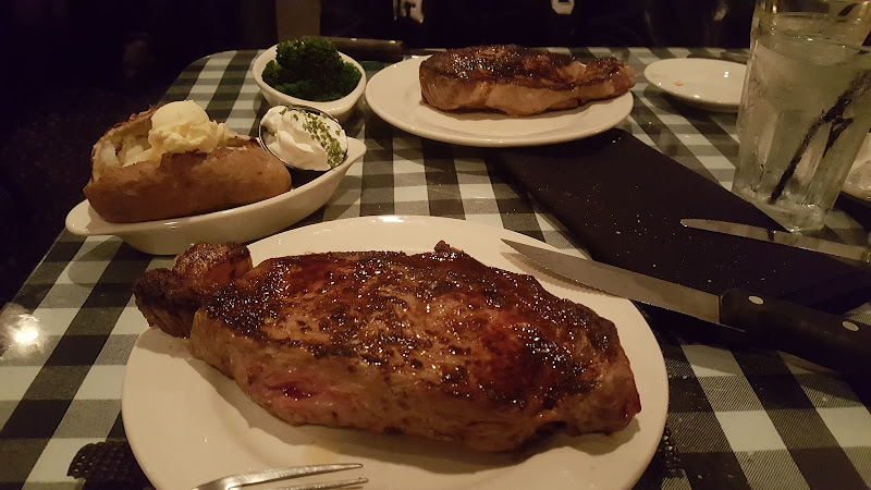 Linda's La Cantina Steakhouse