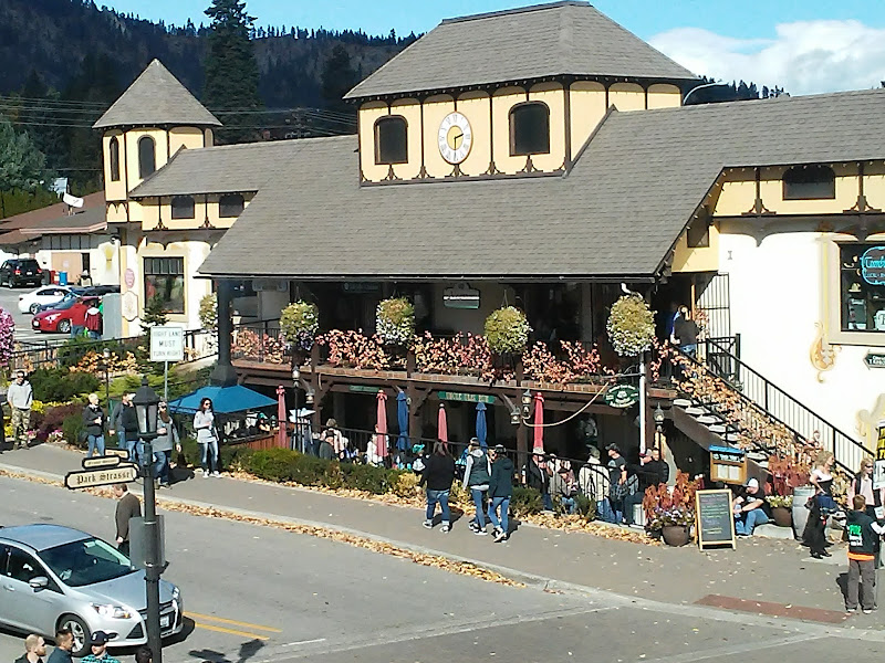Hard Row to Hoe in Leavenworth - Winery in Leavenworth