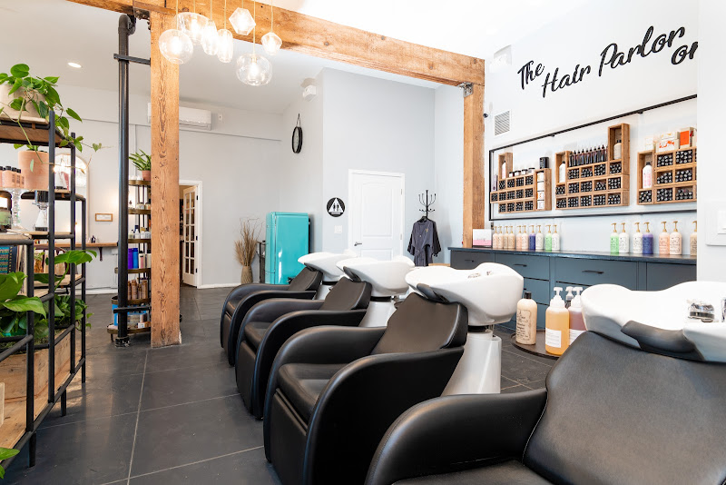 𝖳𝗁𝖾 𝖧𝖠𝖨𝖱 PARLOR on 8th