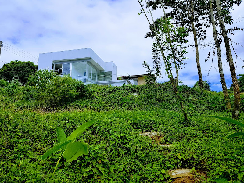 The Glass House Arenal Rentals