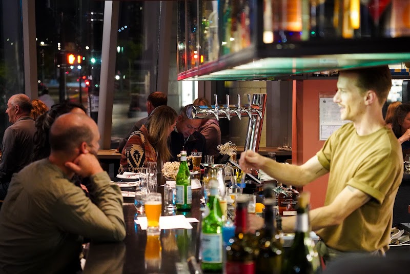 Evo Kitchen + Bar - Restaurant in Portland
