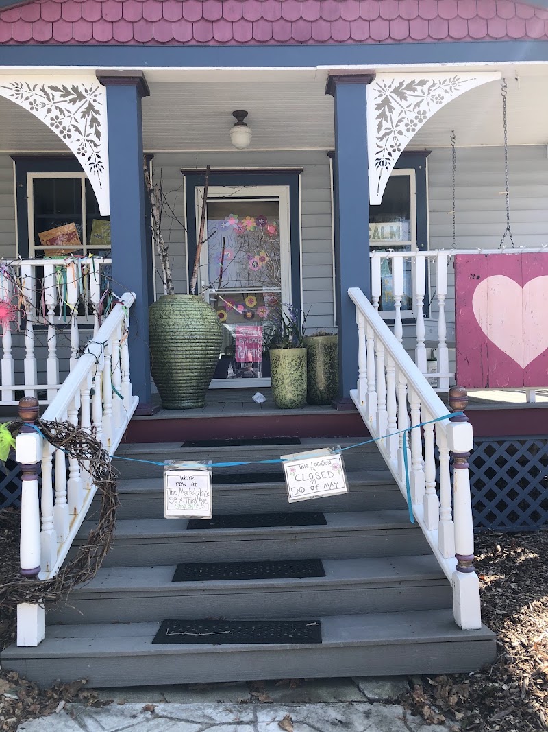 Monticello On Jefferson LLC - Gift shop in Sturgeon Bay