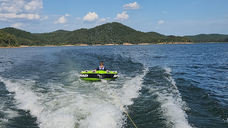 Economy Boat Rentals