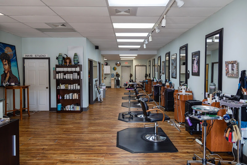 Kindal's Hair Studio - Hair salon in Santa Rosa Beach