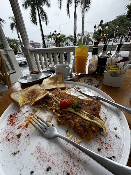 Sambalu RD - Restaurant in Puerto Plata 57000