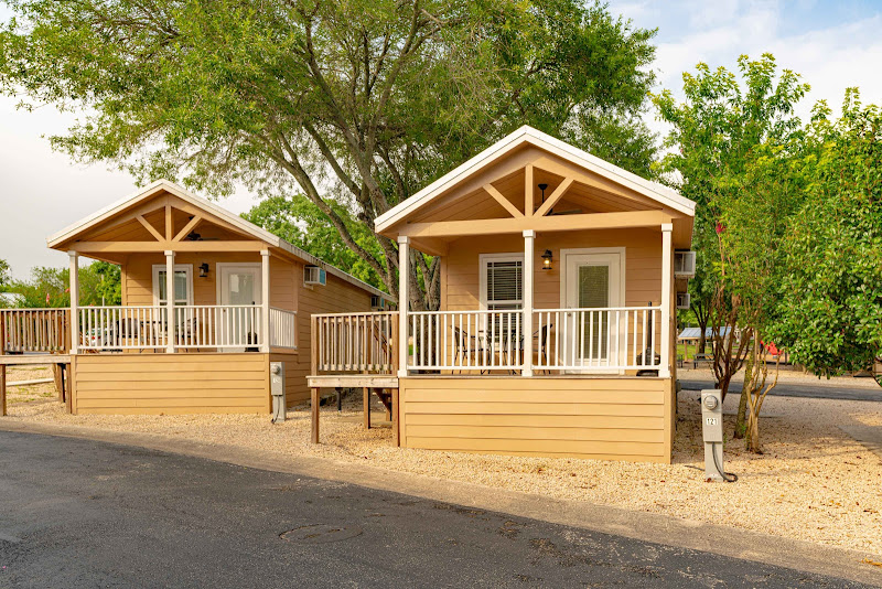 Sun Retreats Texas Hill Country - RV park in New Braunfels