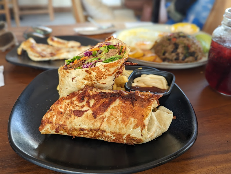 Good Munchies - Latin Kitchen - Restaurant in Santa Teresa