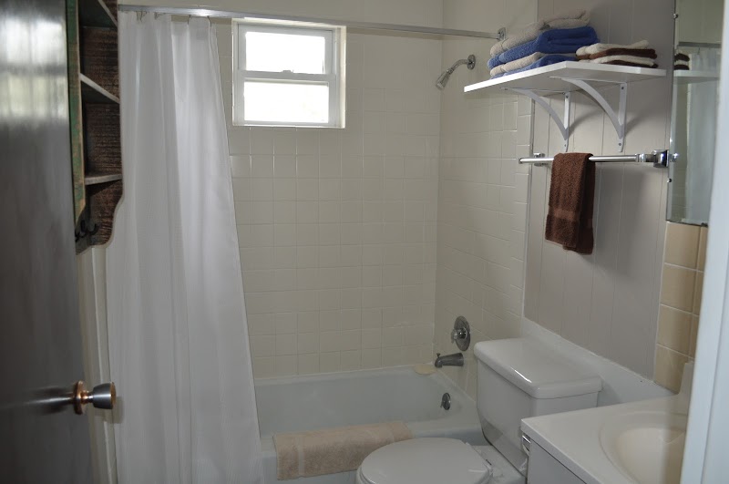 Lake Breeze Resort photo