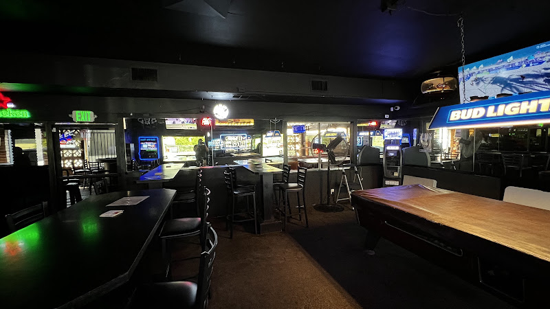 Fireside Lounge - Sports bar in Palm Springs