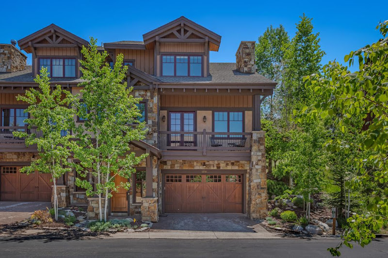 Nomadness Rentals - Vacation home rental agency in Mammoth Lakes