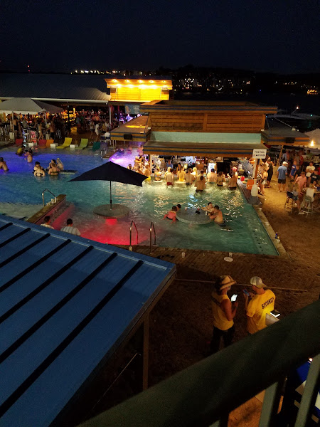 Dog Days Bar & Grill