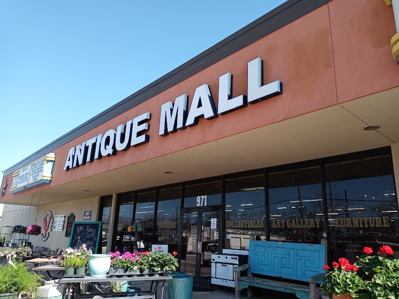 Antique Mall - Antique store in New Braunfels