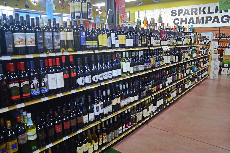 J&R Liquor Store - Liquor store in Chattanooga