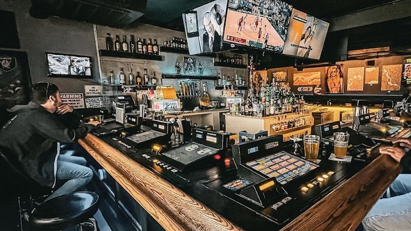The Charleston Tavern - Bar in Las Vegas