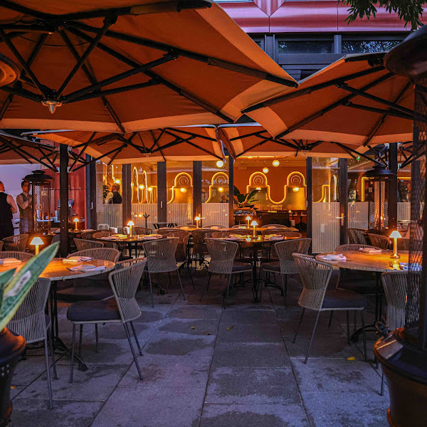 Harry's - Bar in West Palm Beach