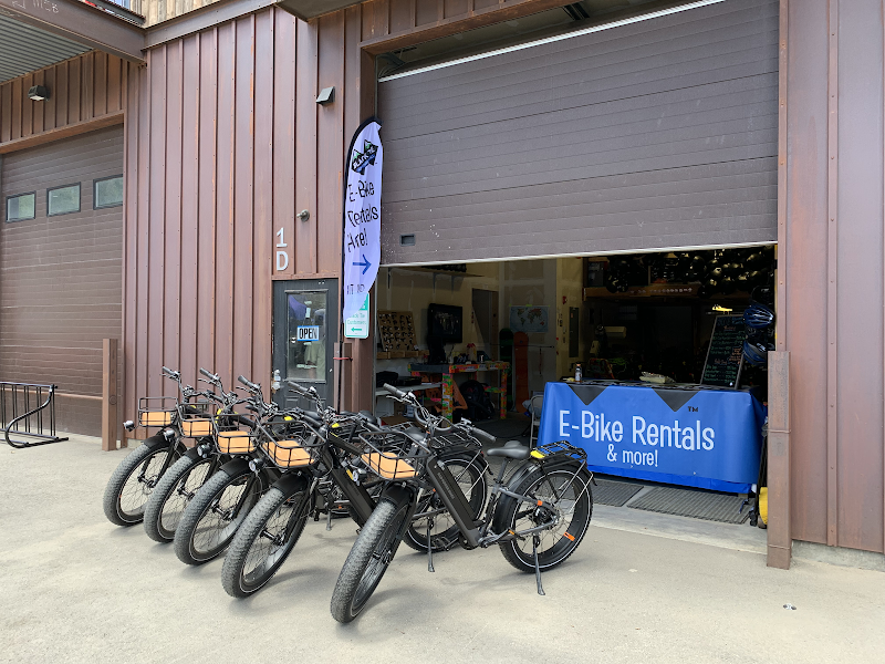 Black Tie Ski & Bike Rentals of Breckenridge - Ski rental service in Breckenridge