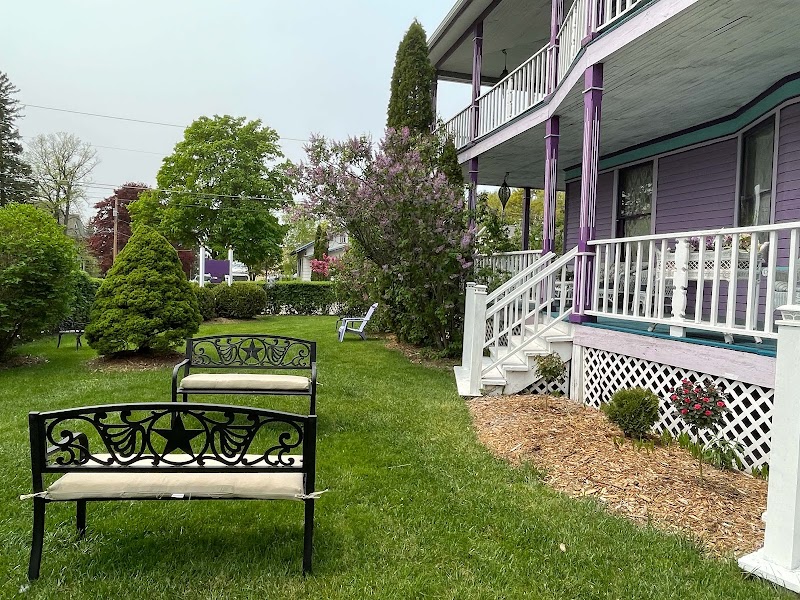 The Pembrooke Inn - Bed & breakfast in Sturgeon Bay