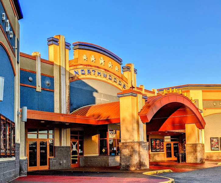 Northwoods Stadium Cinema - Movie theater in North Charleston