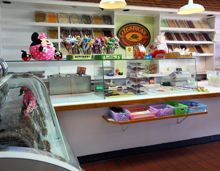 Jessica's Fudge House