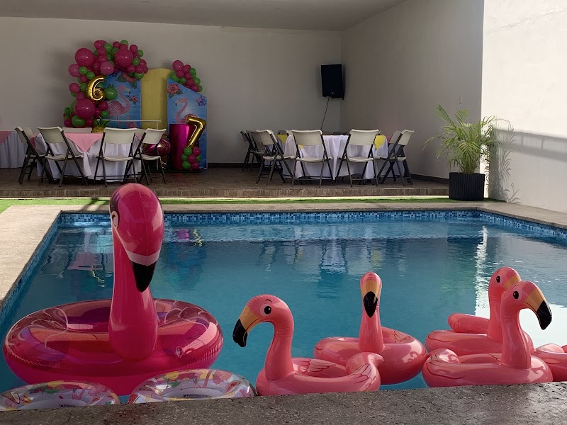 Jardín Colibrí - Function room facility in C. 24 Lazaro Cardenas del Río esquina