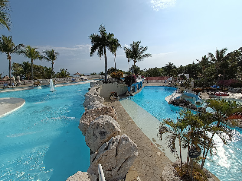Cofresí Beach - Tourist attraction in Puerto Plata 57000