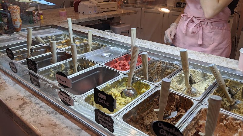 Cookie Dough Bliss & Creamery