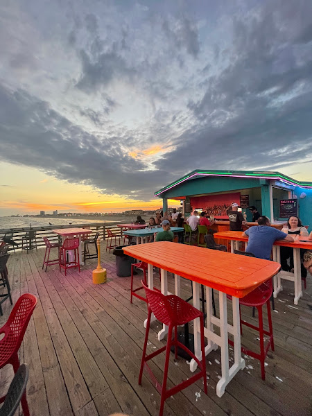 Pelican and the Shark - Bar in Galveston