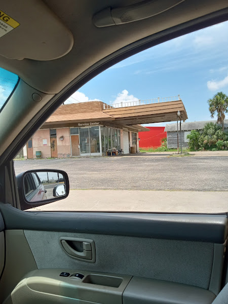 Brister's Service Center