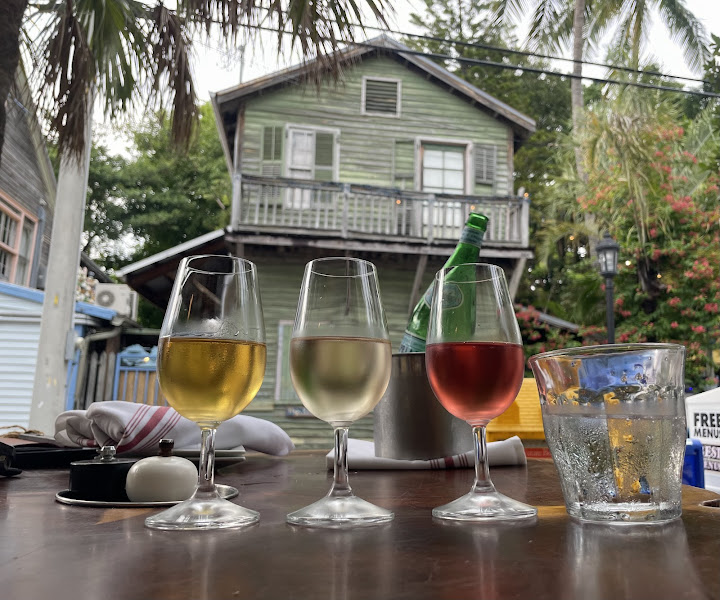 VIV Wine Bistro