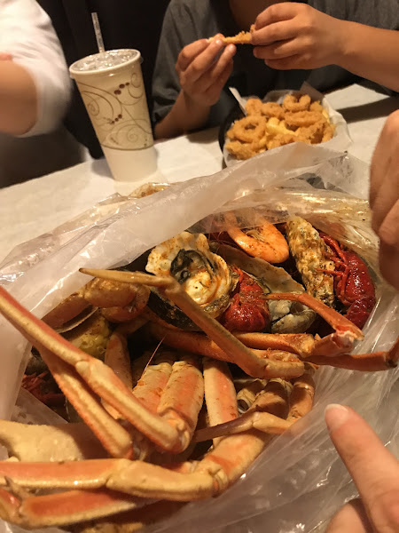 The Juicy Seafood