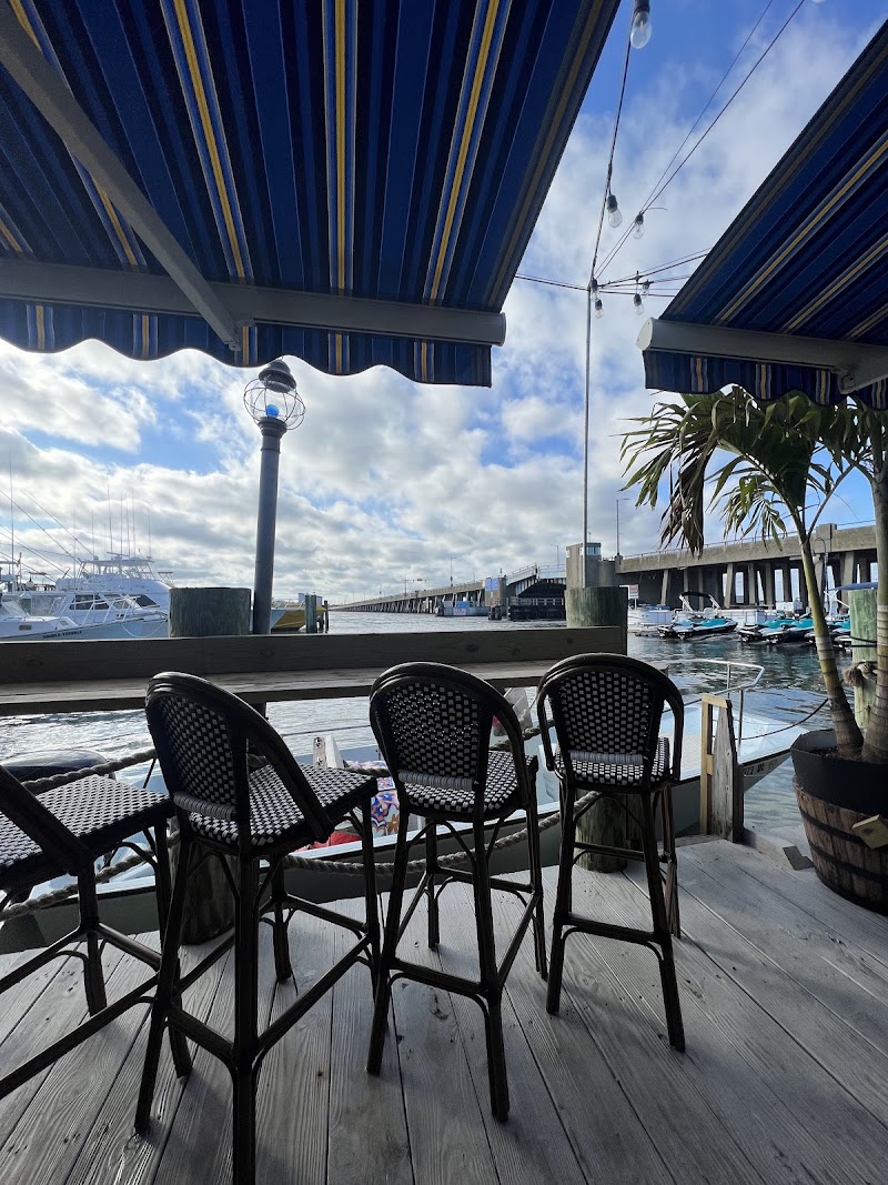 Angler Restaurant & Bar - Seafood restaurant in Ocean City