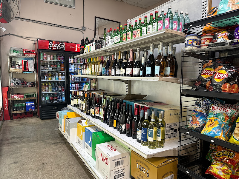 Campbell Stop & Shop - Liquor store in Honolulu