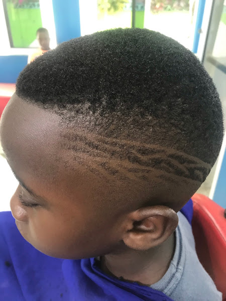 Sandy's barber salon