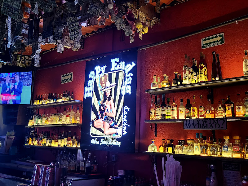 Happy Ending Cantina - Bar in Centro