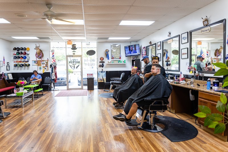 Armando's Barbershop - Barber shop in Pensacola