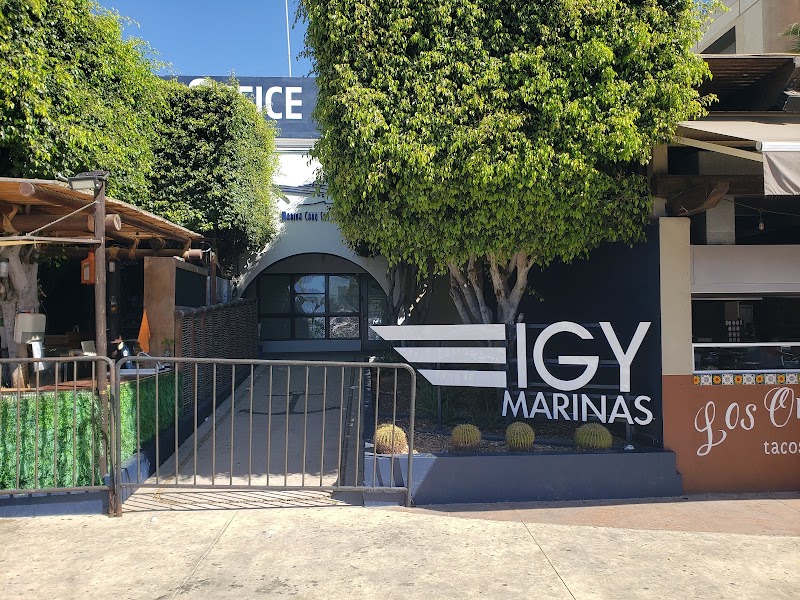 IGY Marina Store - Grocery store in Marina