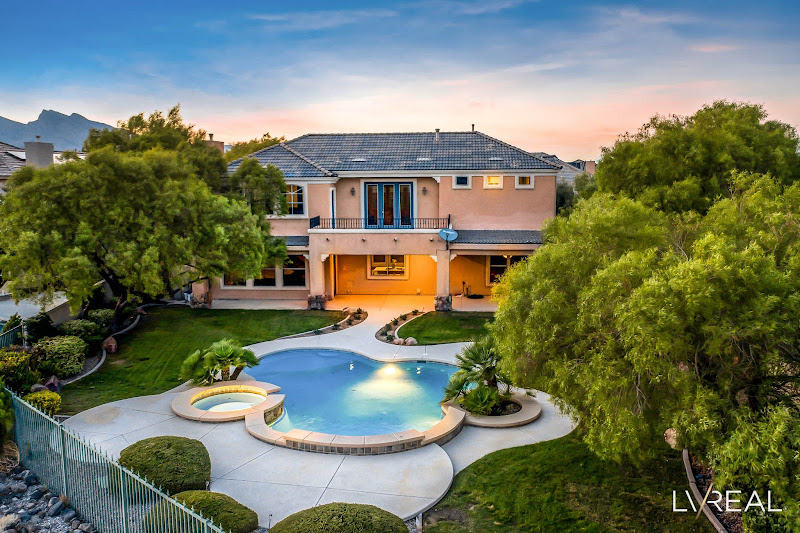 LVREAL Luxury Homes Real Estate Agent Las Vegas