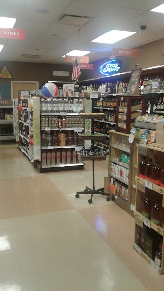 Publix Liquors at Marco Town Center